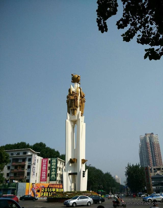 城市不锈钢雕塑